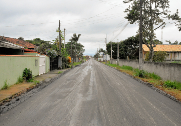 Rua Santa Clara de Assis tem primeira fase de obras pavimentação concluída